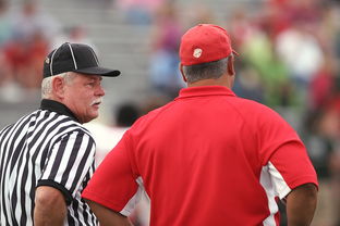 九游网页版官网-教练战术布置频繁调整引发讨论，教练在布置战术时讲到了常用的比赛阵型